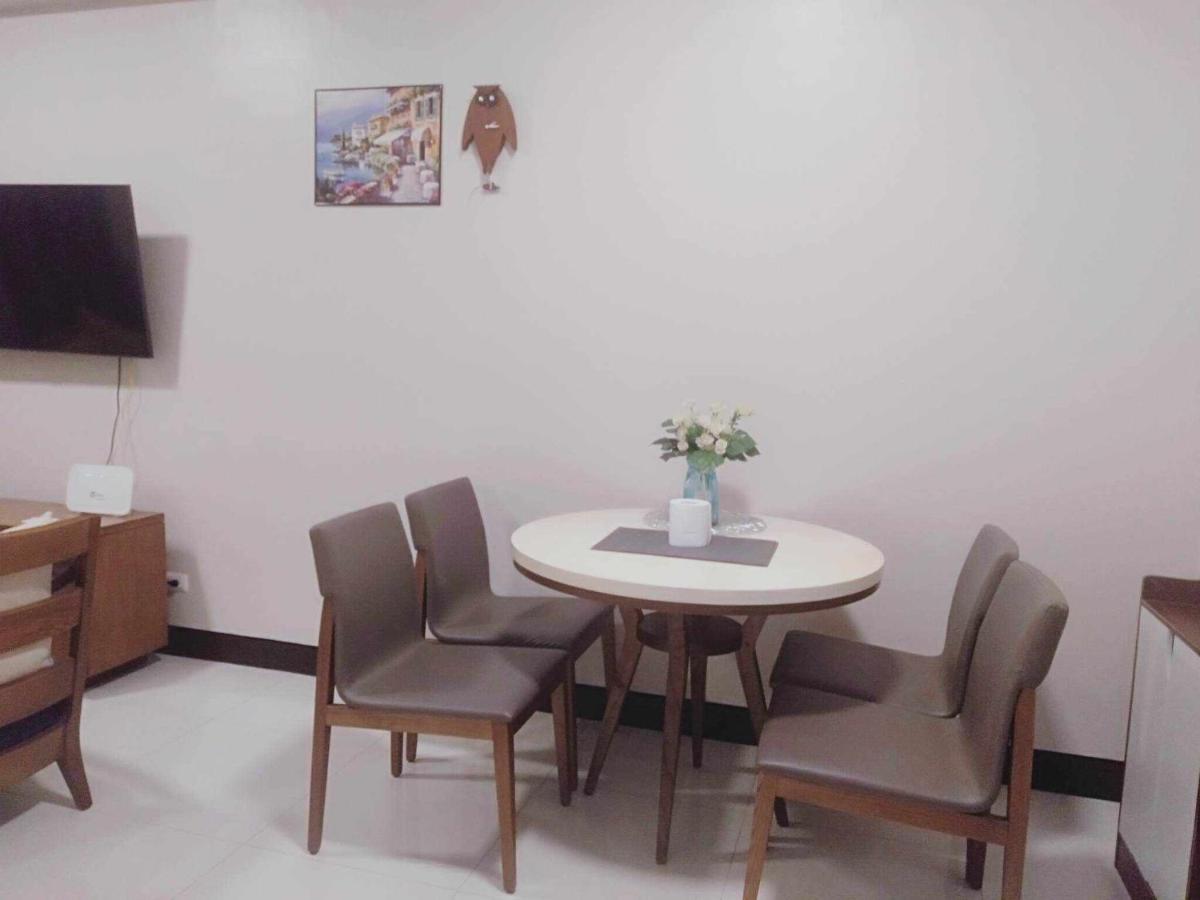 Mactan Newtown Seaview Condo By Fjcivo マクタン エクステリア 写真